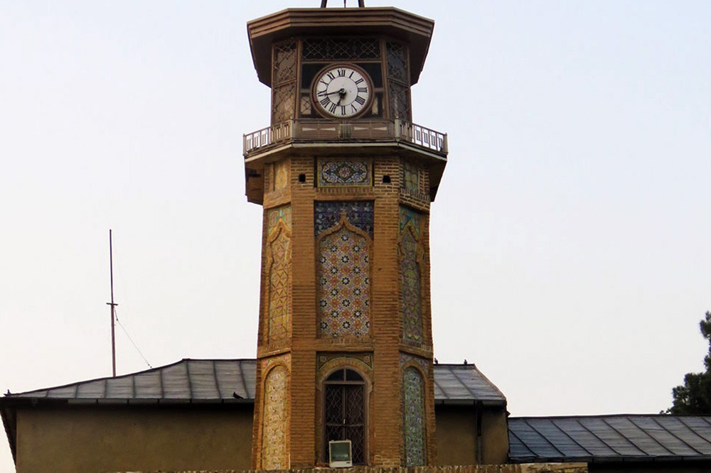 b2ap3 large clock tower Emad ol Doleh mosque Kermanshah
