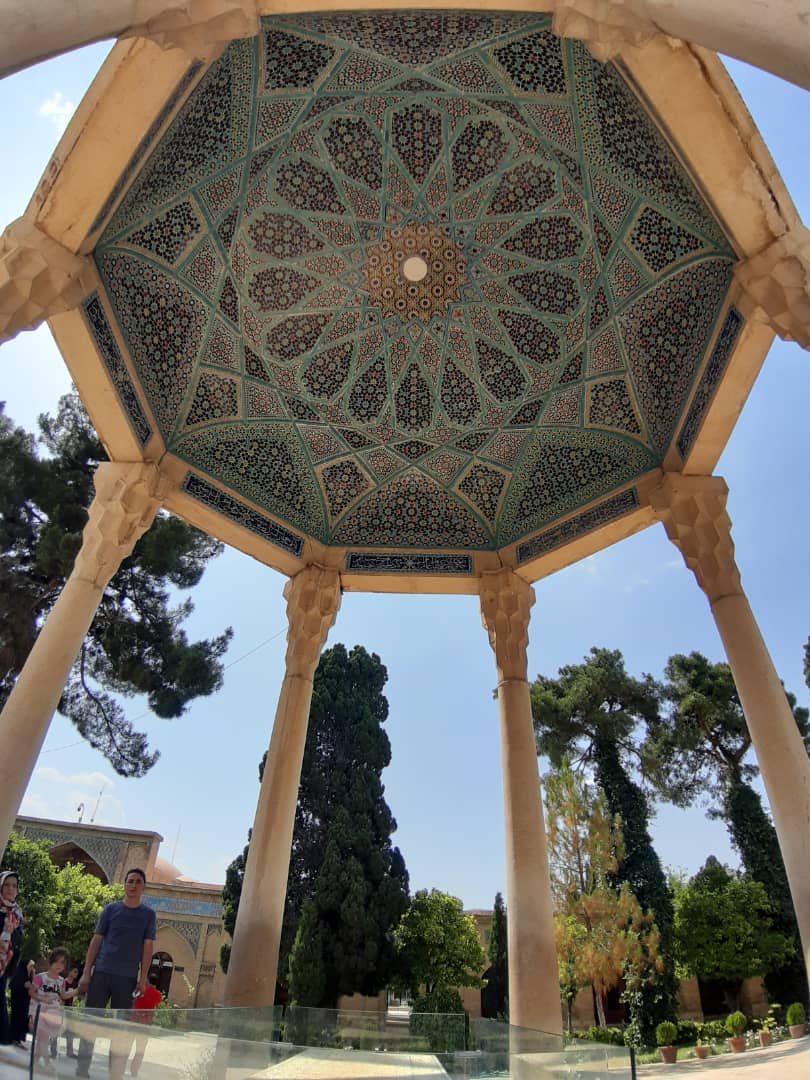 Los azulejos y cerámicos persas