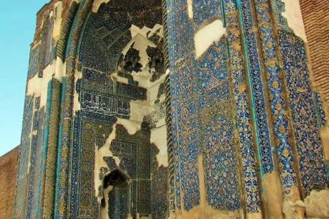 b2ap3 thumbnail Persian tilework Kabud mosque Tabriz
