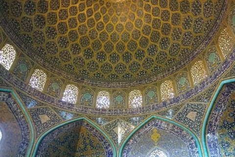b2ap3 thumbnail Persian tilework Sheikh Lotfollah mosque dome Isfahan