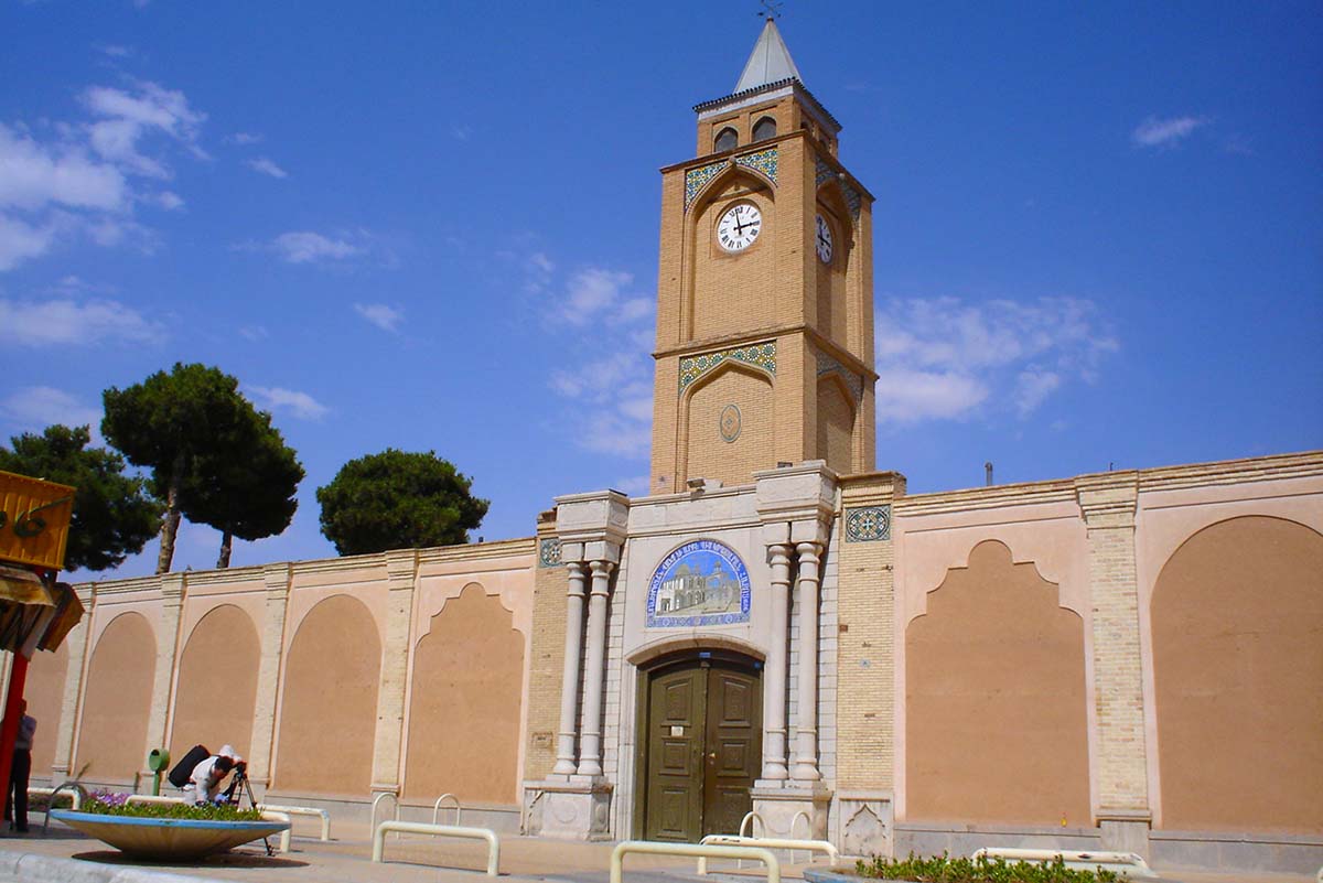 ¡Viaje a Isfahán y a la iglesia de Ank en un tour de lujo por Irán (7 días)!