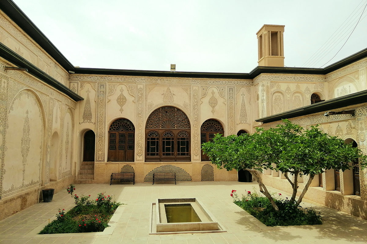 ¡Visite las casas históricas de Kashan en los tours de Kashan!