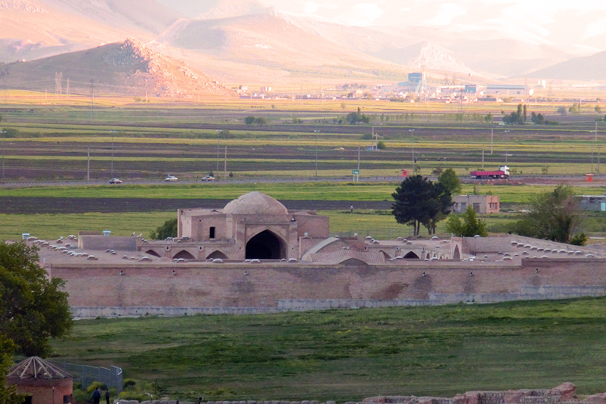 Visita turística a Kermanshah en un viaje privado intacto a Irán
