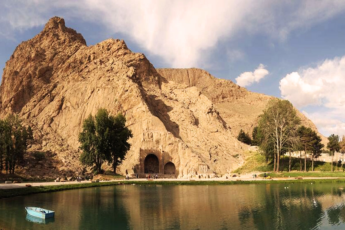 ¡Visite Kermanshah realizando el Iran Untouched Tour en una visita guiada en grupo!