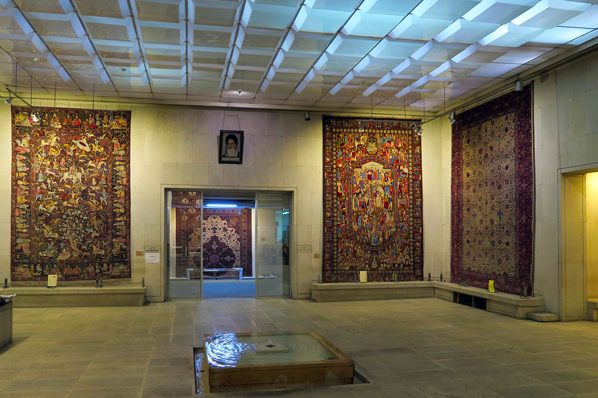 Tehran Carpet Museum sightseeing