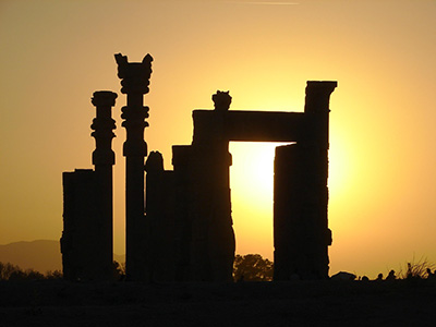 persepolis-sunset-Iran-travel